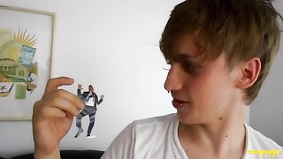 Colega de quarto pervertido e encolhido achatado - JC Dickerson, Elis Ataxxx, Richard Lennox