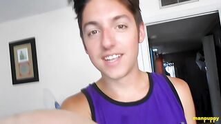 Twink gigante lo atormentó por interrumpir su entrenamiento - Devin Jones