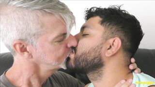 Beijo Gay Quente 45 - Demetri Silver, Richard Lennox