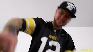 Adorate i piedi del quarterback gigante - DADDY GIANT 46 - JC Dickerson e Richard Lennox