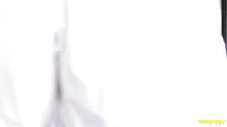 Cosquilleo en un columpio sexual para aliviar el dolor de cabeza de un jovencito - Frank Funsize, Richard Lennox