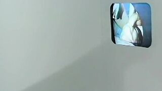 Bunda mascarada fodida por dois garanhões - Richard Reyz, Leo Masters e Nicoli