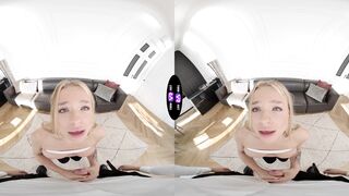 Sucking when doing splits