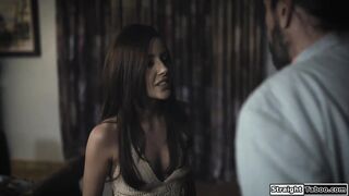 Se vuoi che fermi il patrigno, tutto ciò che devi fare è scoparmi