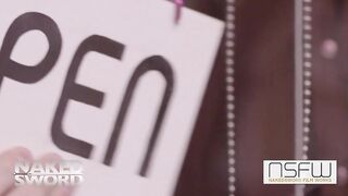 Trouser Bar - Kristen Bjorn