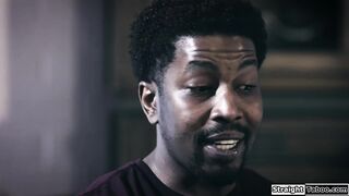 Ich weiß, das ist komisch, aber als sein Zwilling kannst du mich schwängern