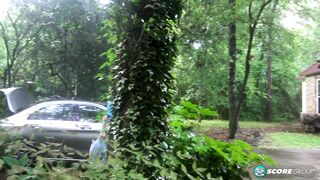 Victoria Lobov: Dona de casa celestial