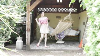 Toque juguetón - Pearl y Stacy Cruz