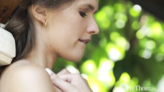 Toque juguetón - Pearl y Stacy Cruz