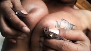 Jasmine: Creampie mit eingeöltem Schwanz