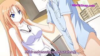 MILF peituda é observada das sombras, fodida profundamente e cheia de porra