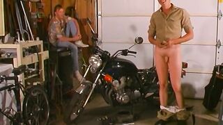 Rand Rage fala sujo e bate forte - Rand Rage