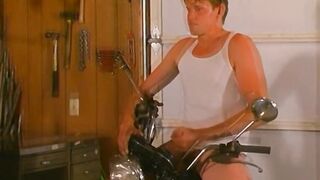 Rand Rage fala sujo e bate forte - Rand Rage