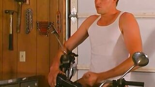 Rand Rage fala sujo e bate forte - Rand Rage