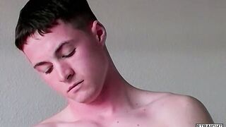 Scott Cruise è un soldato eccitato - Scott Cruise