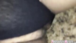 Gloryhole sem camisinha em posto de gasolina