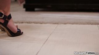 Oh mein Gott, du bist nicht mein Blind Date, du bist mein verdammter Stiefvater!