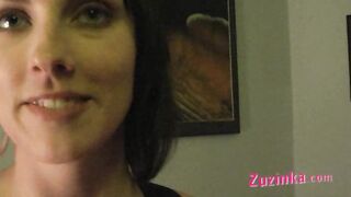 Allez, on se lâche avec l'amateur tchèque Zuzinka !