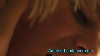 Lapdance e pompino della ceca amatoriale di 20 anni Sandra