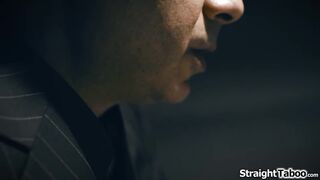 Face à ces deux versions de l'histoire, la question est de savoir qui croire ?