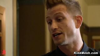 Fantasia sensual de Simone Sonay realizada por dois homens dominantes em cena anal BDSM exclusiva.