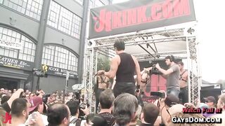 Cameron Kincade domina a Rua Folsom