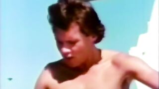 Asombrosa estrella del sexo vintage en un vídeo de follada vintage