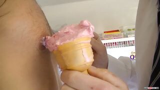 Ice Cream Vendors Sucking & Fucking - The Ice Cream Venders A Bender - Scene 4