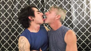 Hot Gay Kissing With Johnny & Richard - Johnny Mercy & Richard Lennox