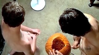 Pumpkin Fucking Straight Boys - Billy da Kidd y Cadena