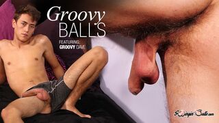 GROOVY BALLS