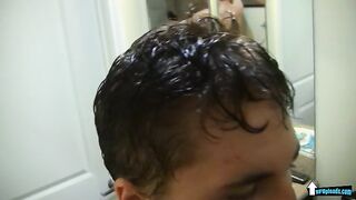 Putain de Josh sous la douche ! - Josh Bensan et Kain Lanning