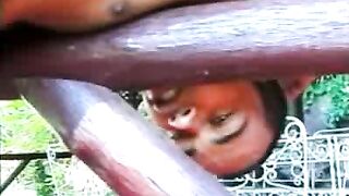 Latinos homosexuales teniendo sexo anal al aire libre