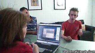 Meeting in the office ends up threesome fucking